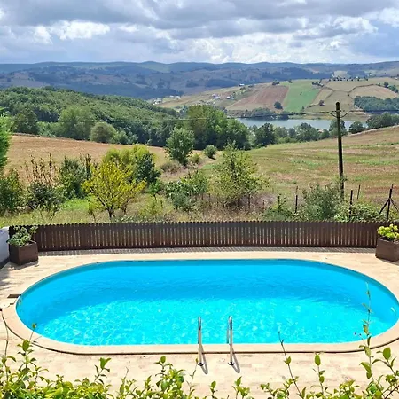 Villa Meseli House
